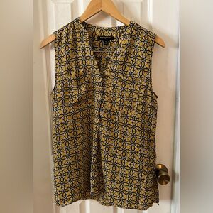 Banana Republic Sleeveless Blouse